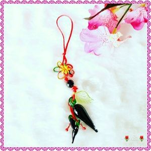 NWOT Handbag Purse Key Charm Peppers Turtle Leaf